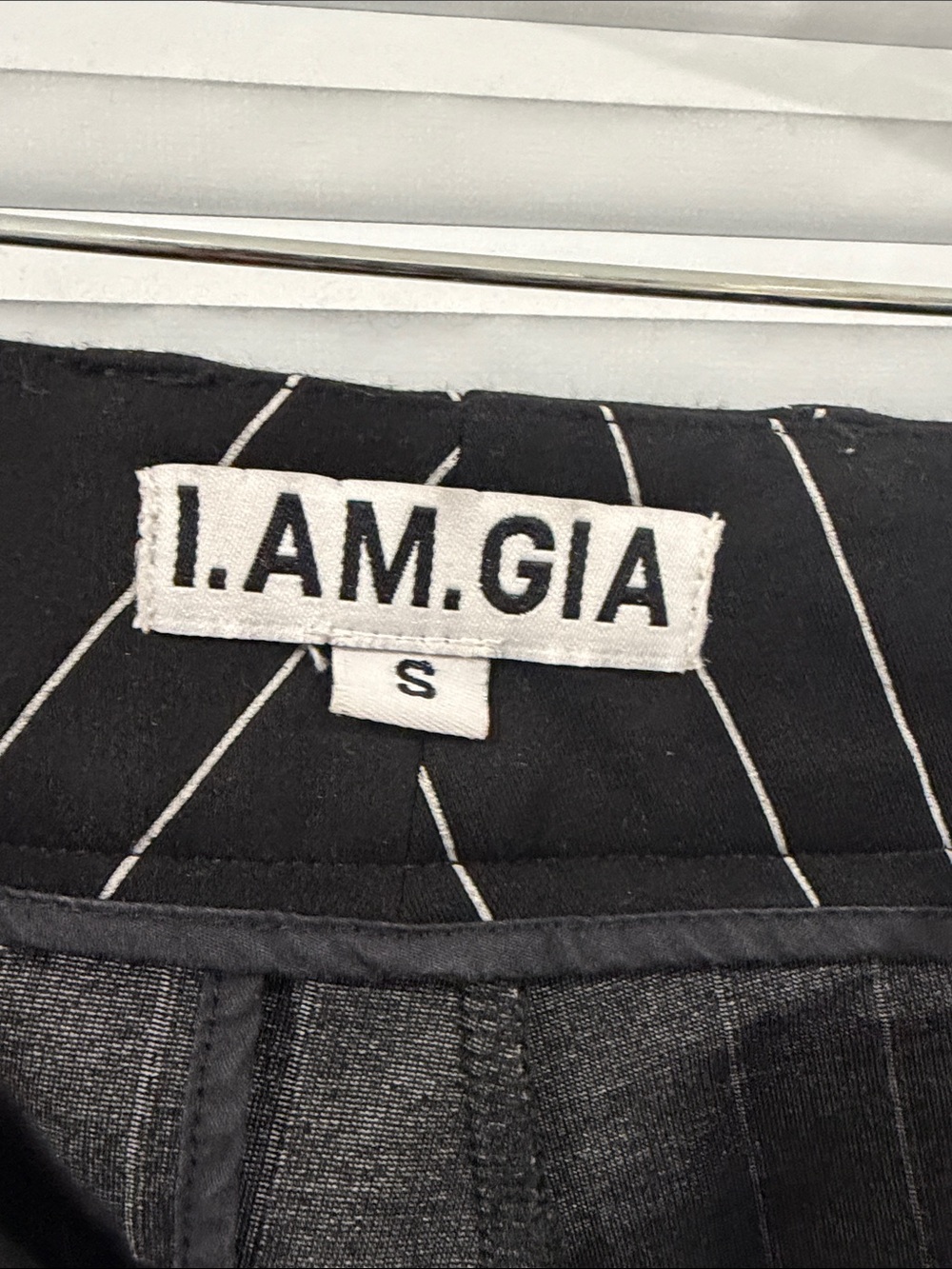 I.AM.GIA Black Wide-Leg pant - Picture 2 of 11